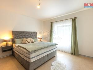 Prodej rodinného domu, Kropáčova Vrutice, 165 m2