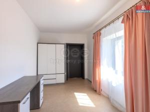 Prodej rodinného domu, Kropáčova Vrutice, 165 m2