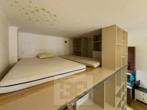 Pronájem bytu 1+kk, Praha - Žižkov, Zvonařova, 40 m2