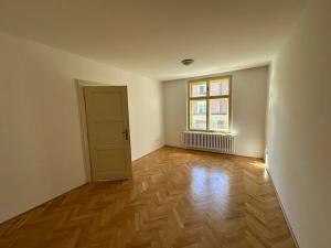 Pronájem bytu 3+kk, Hradec Králové, Mánesova, 57 m2