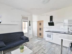 Pronájem bytu 1+kk, Praha - Břevnov, 8. listopadu, 27 m2