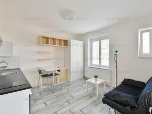 Pronájem bytu 1+kk, Praha - Břevnov, 8. listopadu, 27 m2
