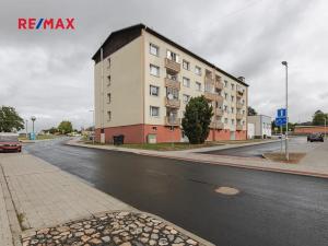 Prodej bytu 4+1, Chodová Planá, sídliště Lučina, 80 m2