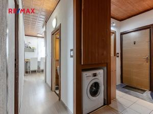 Prodej bytu 4+1, Chodová Planá, sídliště Lučina, 80 m2