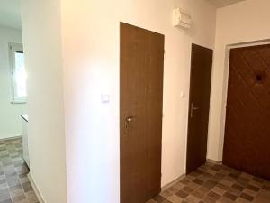 Prodej bytu 2+1, Kroměříž, Vrobelova, 57 m2