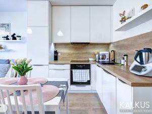 Prodej bytu 2+kk, Tuchoměřice, V Kněžívce, 55 m2