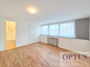 Pronájem bytu 4+1, Praha - Vinohrady, Benešovská, 140 m2