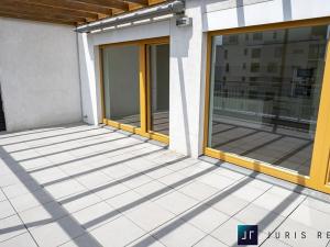 Prodej atypického bytu, Praha - Hrdlořezy, Nad Smetankou, 131 m2
