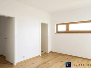 Prodej atypického bytu, Praha - Hrdlořezy, Nad Smetankou, 131 m2