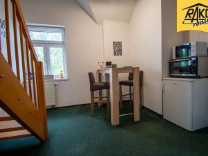 Pronájem bytu 2+kk, Mladé Buky, 38 m2