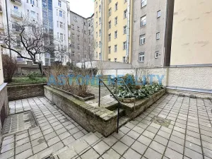 Pronájem bytu 3+1, Praha - Vinohrady, Čáslavská, 85 m2