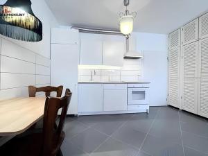 Pronájem bytu 1+kk, Praha - Střížkov, Makedonská, 42 m2