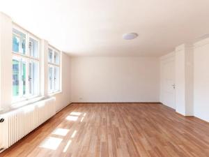 Prodej bytu 3+1, Úpice, Na Veselce, 80 m2