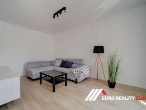 Pronájem bytu 1+kk, Zlín, Sadová, 43 m2