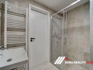 Pronájem bytu 1+kk, Zlín, Sadová, 43 m2
