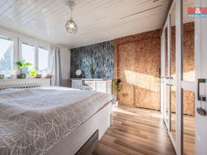 Pronájem bytu 3+kk, Praha - Radotín, Na Výšince, 67 m2
