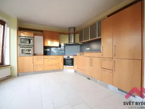 Pronájem rodinného domu, Psáry, Pod Vysokou, 294 m2