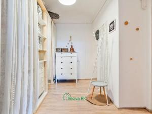 Prodej bytu 2+kk, Praha - Smíchov, Švédská, 54 m2