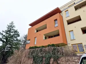 Pronájem bytu 2+kk, Praha - Vokovice, Půlkruhová, 52 m2