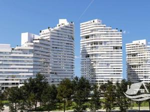 Prodej bytu 4+kk, Trikomo, Kypr, 123 m2