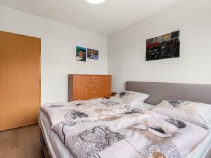 Prodej bytu 3+1, Praha - Řepy, Nevanova, 70 m2