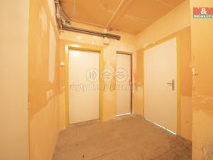 Prodej bytu 2+1, Děčín, Závodní, 42 m2