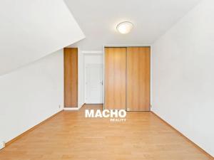 Pronájem bytu 2+kk, Praha - Michle, Na dědinách, 50 m2