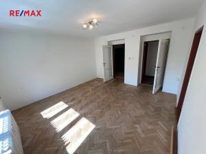 Pronájem bytu 2+1, Praha - Košíře, Houdova, 64 m2