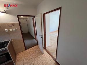 Pronájem bytu 2+1, Praha - Košíře, Houdova, 64 m2