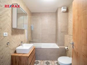Pronájem bytu 1+kk, Beroun, Vinařská, 33 m2