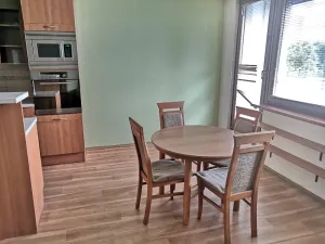 Pronájem bytu 3+kk, Praha - Střížkov, Děčínská, 72 m2