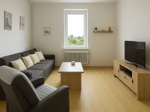 Prodej bytu 2+1, Lom, Osecká, 66 m2