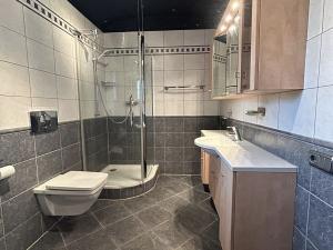 Prodej rodinného domu, Chodský Újezd, 400 m2