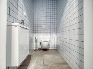 Prodej kanceláře, Praha - Karlín, Prvního pluku, 63 m2