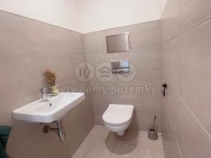 Pronájem bytu 3+kk, Praha - Vysočany, Strnadových, 87 m2