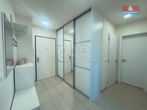 Pronájem bytu 3+kk, Praha - Vysočany, Strnadových, 87 m2