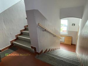Pronájem bytu 1+1, Cheb, Šimáčkova, 49 m2
