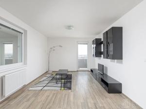 Pronájem bytu 2+kk, Praha - Horní Měcholupy, Mantovská, 67 m2