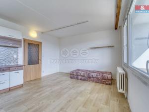 Prodej bytu 1+kk, Plzeň - Bolevec, Komenského, 26 m2