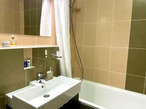 Pronájem bytu 2+kk, Praha - Žižkov, Olgy Havlové, 39 m2
