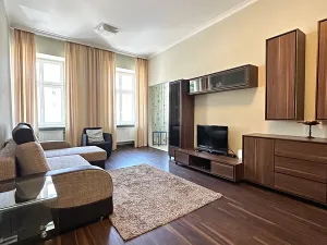 Prodej bytu 2+1, Karlovy Vary, I. P. Pavlova, 64 m2