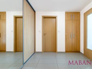 Pronájem bytu 3+kk, Praha - Libeň, Na Rokytce, 76 m2