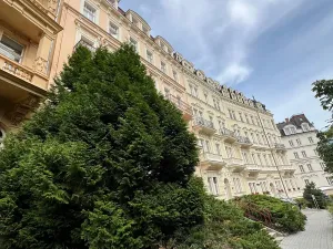 Pronájem bytu 3+kk, Karlovy Vary, Sadová, 82 m2