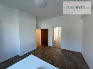 Pronájem bytu 2+1, Praha - Nusle, Na Pankráci, 65 m2