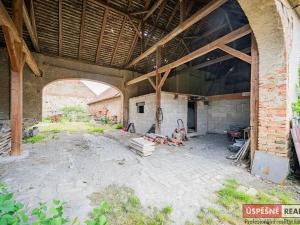 Prodej komerční nemovitosti, Chožov, 737 m2