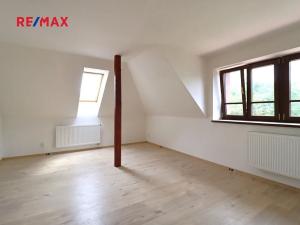 Pronájem rodinného domu, Úvaly, Jeronýmova, 158 m2
