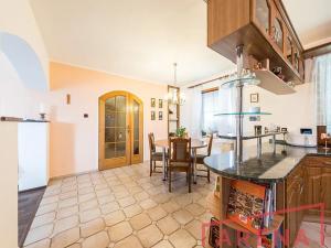 Prodej rodinného domu, Krumvíř, 220 m2