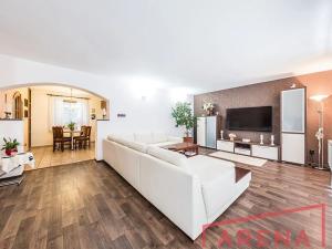 Prodej rodinného domu, Krumvíř, 220 m2