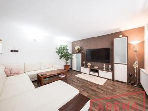 Prodej rodinného domu, Krumvíř, 220 m2