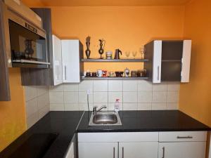 Pronájem kanceláře, Liberec - Liberec III-Jeřáb, U Nisy, 35 m2